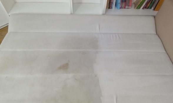 Curatat tapiterie canapea