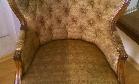 Curatat tapiterie scaune